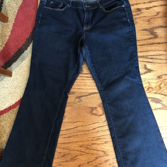 Bootcut Jeans - Picture 5 of 5